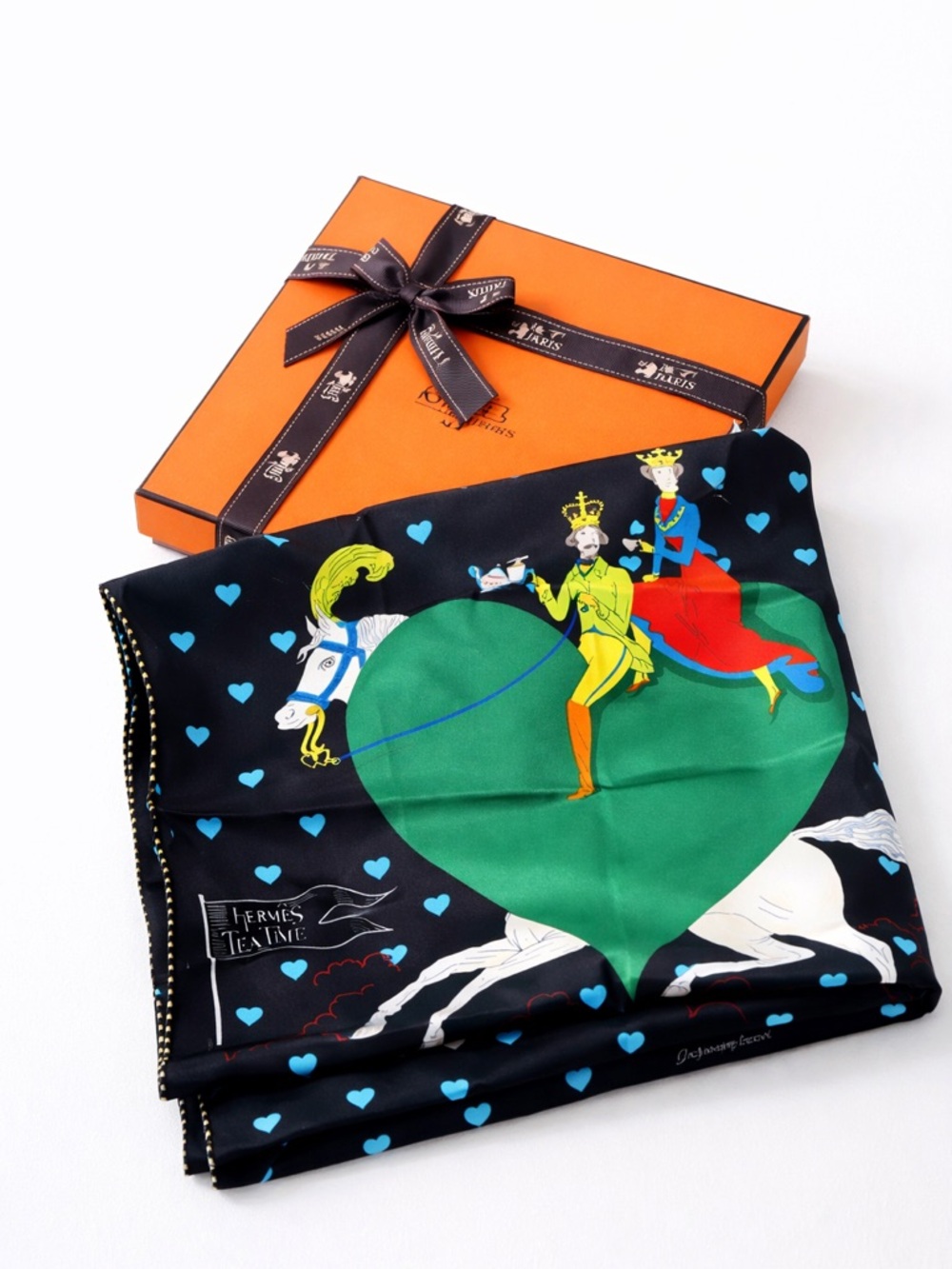 Authentic Hermes Silk Scarf Carre 70 TEA TIME NWT. Never worn! - Picture 16 of 16